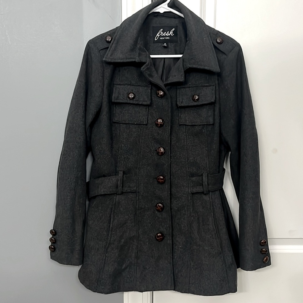 Fresh Dark grey peacoat with buttons